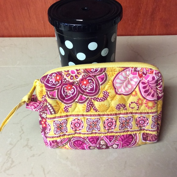 Vera Bradley Handbags - Vera Bradley makeup pouch